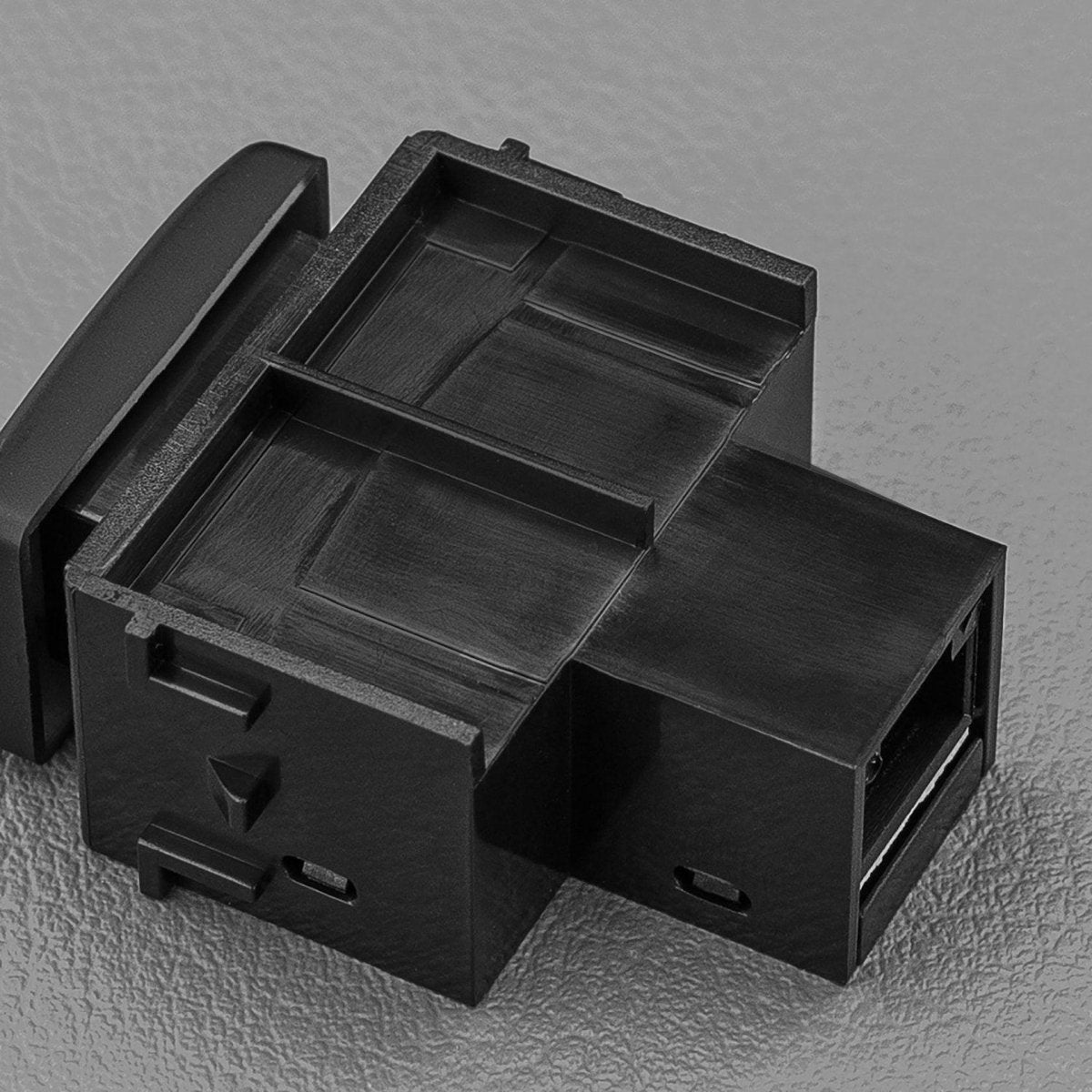 STEDI Tall Type Push Switch to suit Nissan