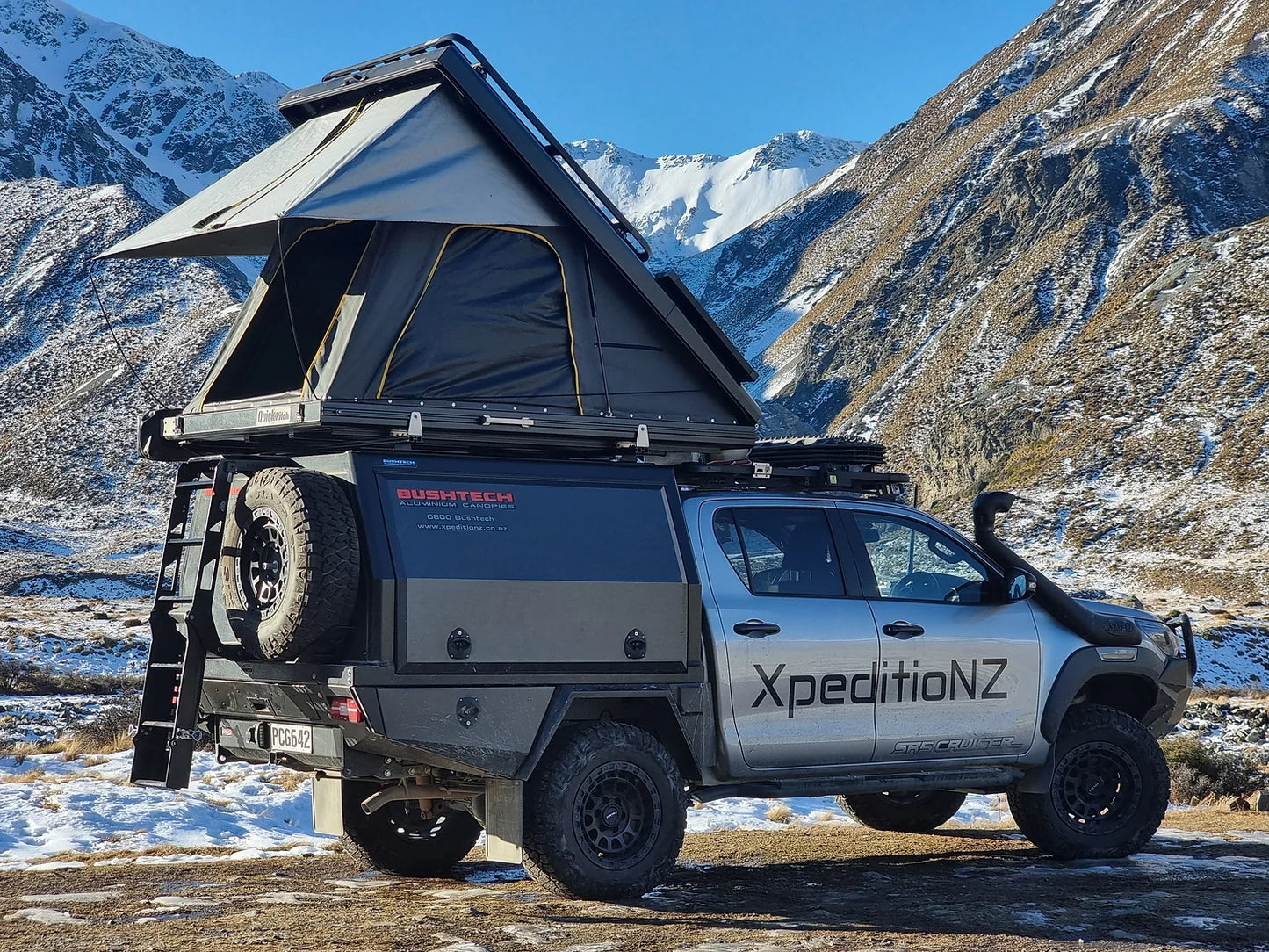 Quick Pitch Hard Shell Roof Tent - Made in South Africa